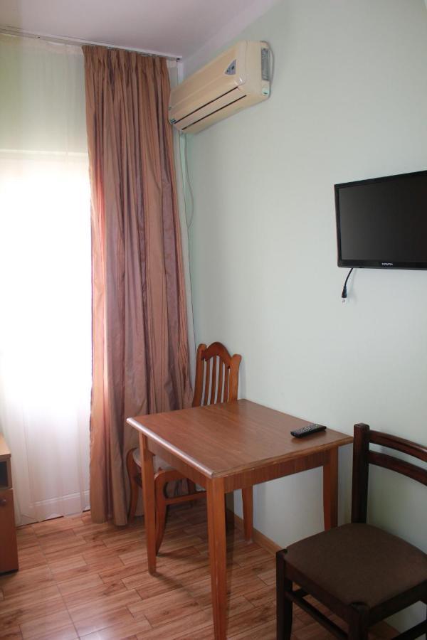 Hotel Premium Уреки Экстерьер фото