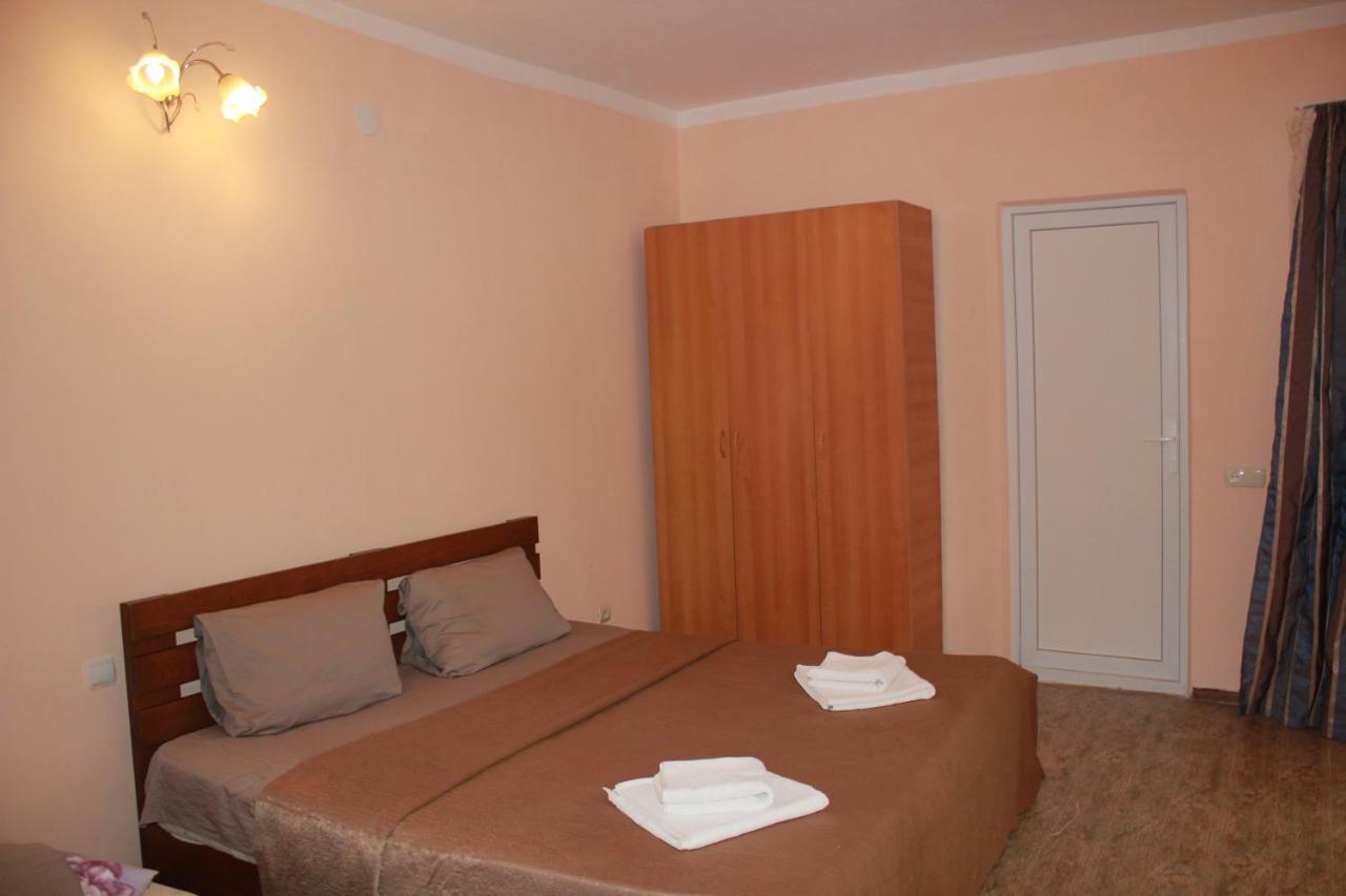 Hotel Premium Уреки Экстерьер фото