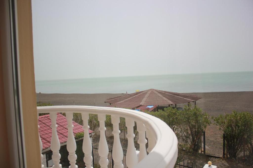 Hotel Premium Уреки Экстерьер фото