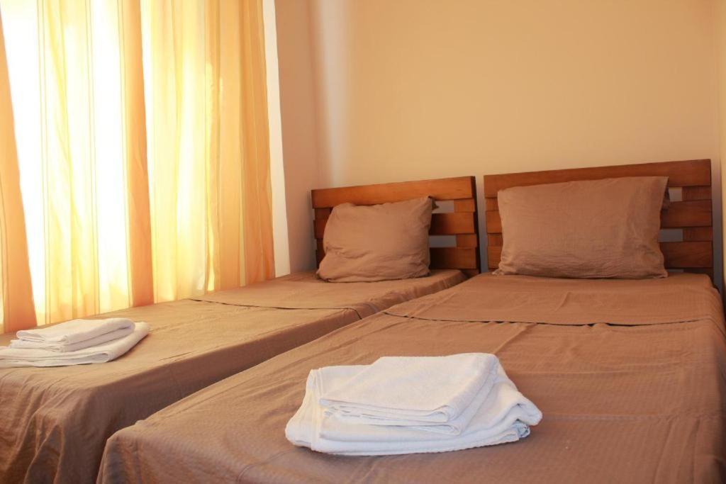 Hotel Premium Уреки Экстерьер фото
