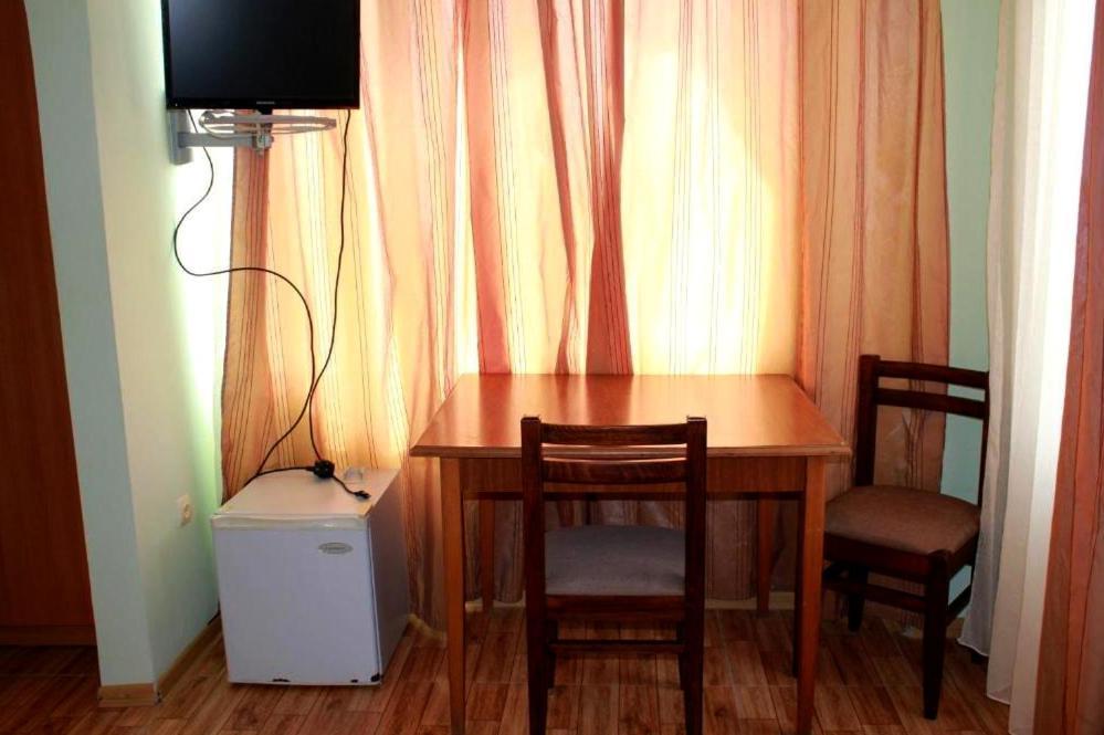 Hotel Premium Уреки Экстерьер фото